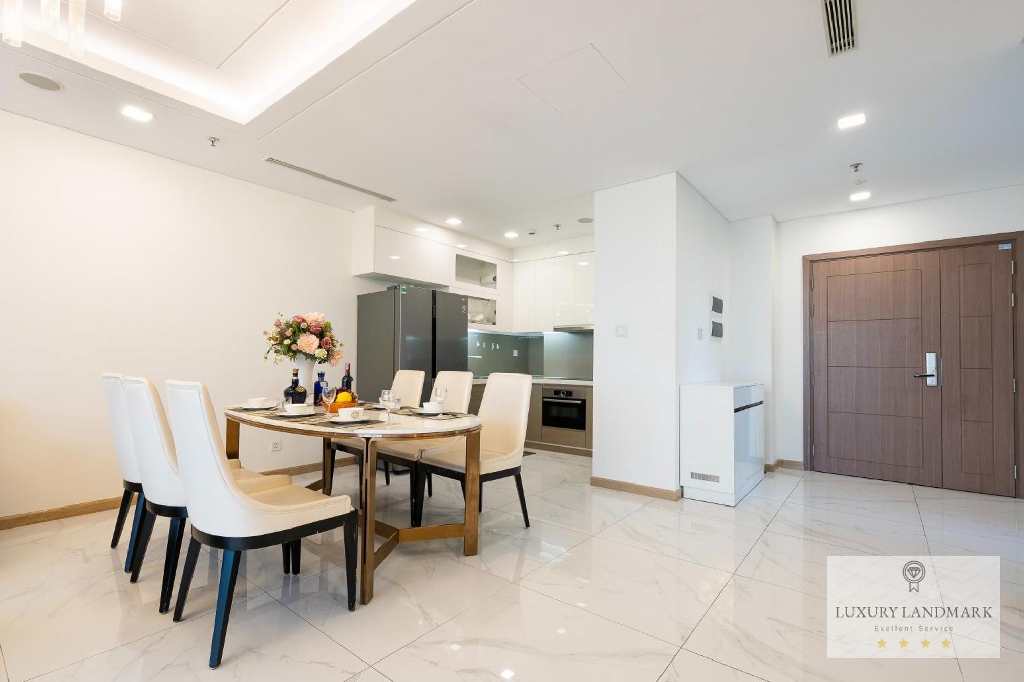 Celeste Landmark 81 Riverview Khách sạn hẻo lánh