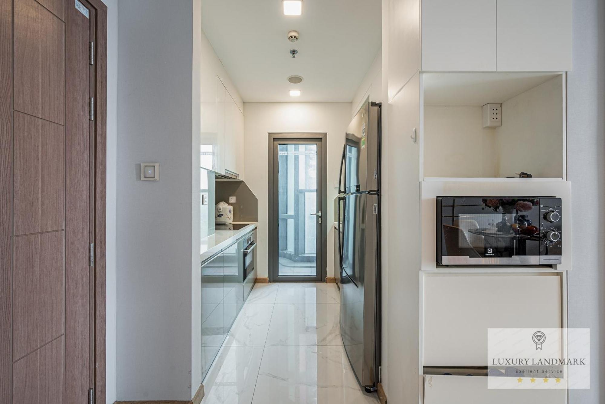 Celeste Landmark 81 Riverview 4* TP. Hồ Chí Minh